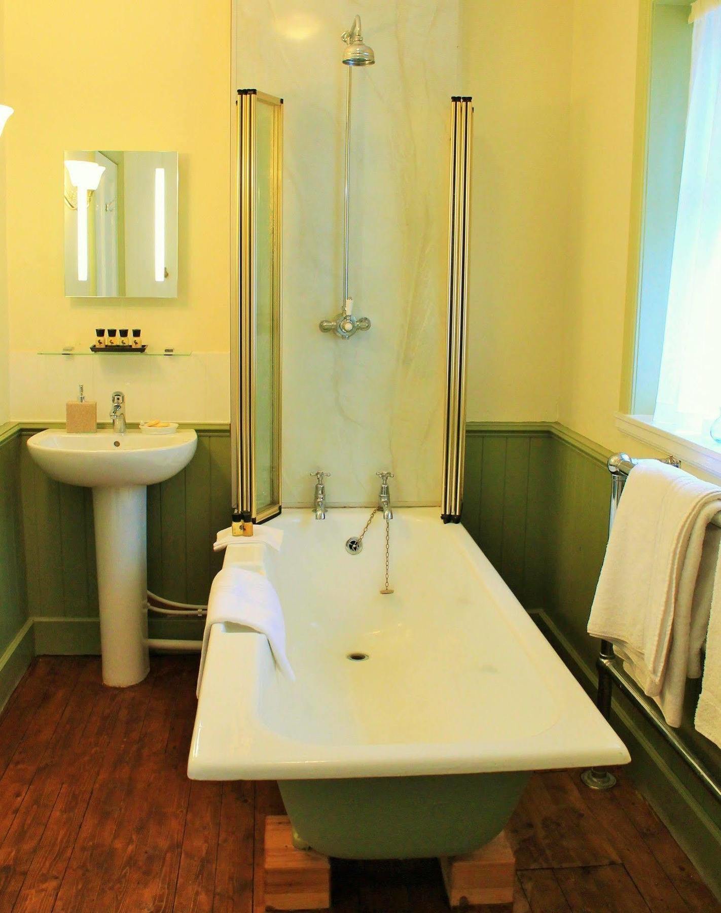 Tirindrish House B&B Spean Bridge Bagian luar foto